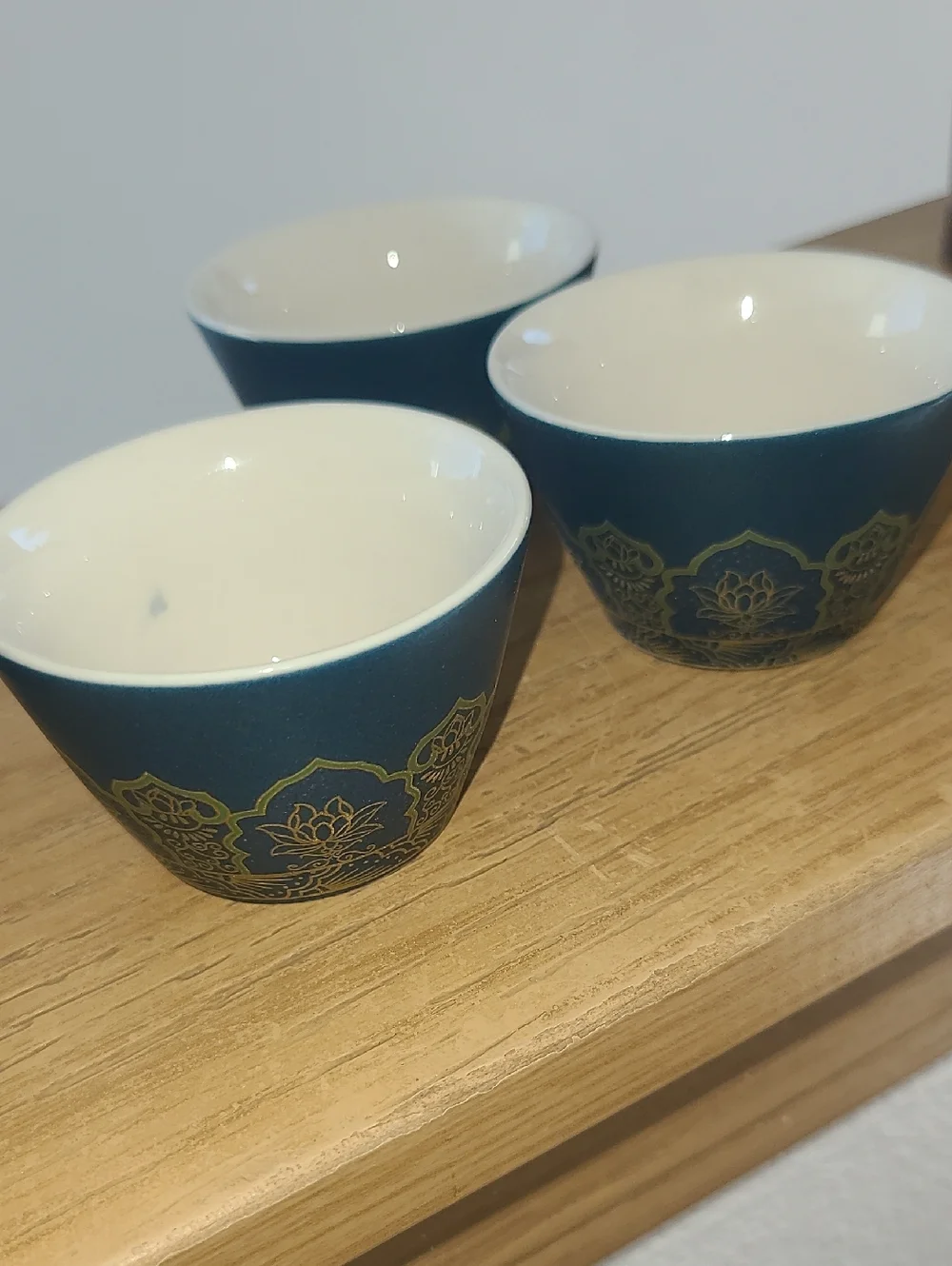 Teal Ceramic Tea Set with Gold Motif - Travel Case